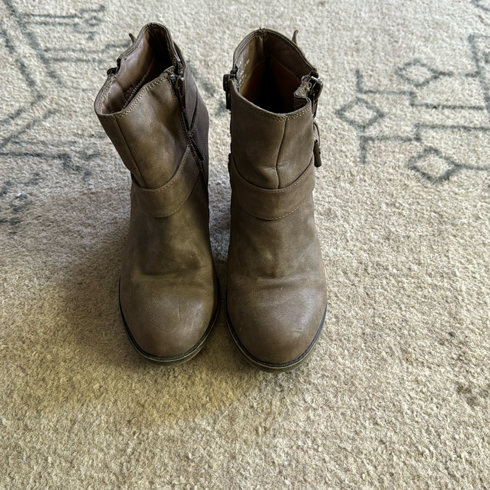Brown booties!